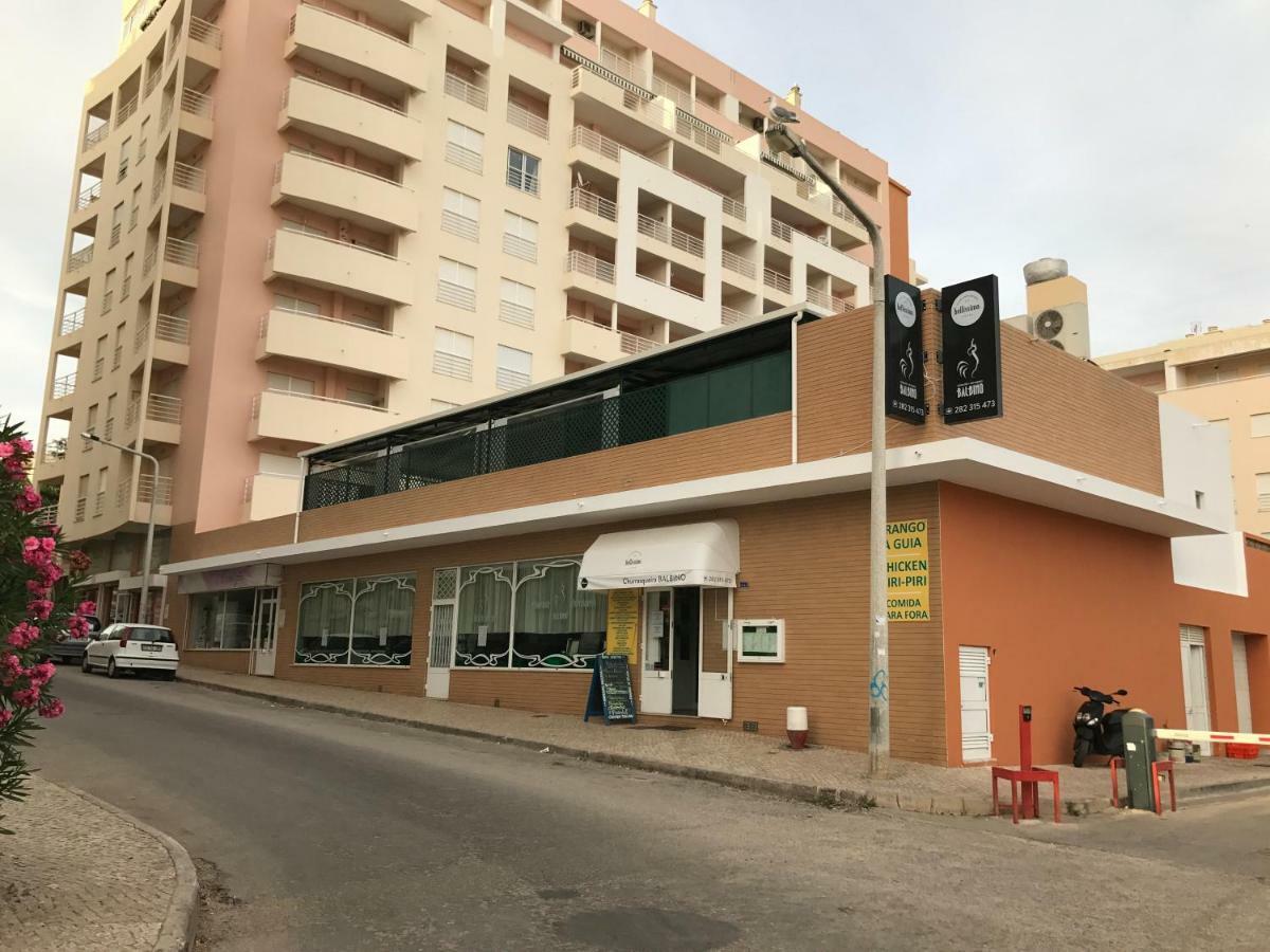Edificio Canoa Armacao de Pera Exterior photo